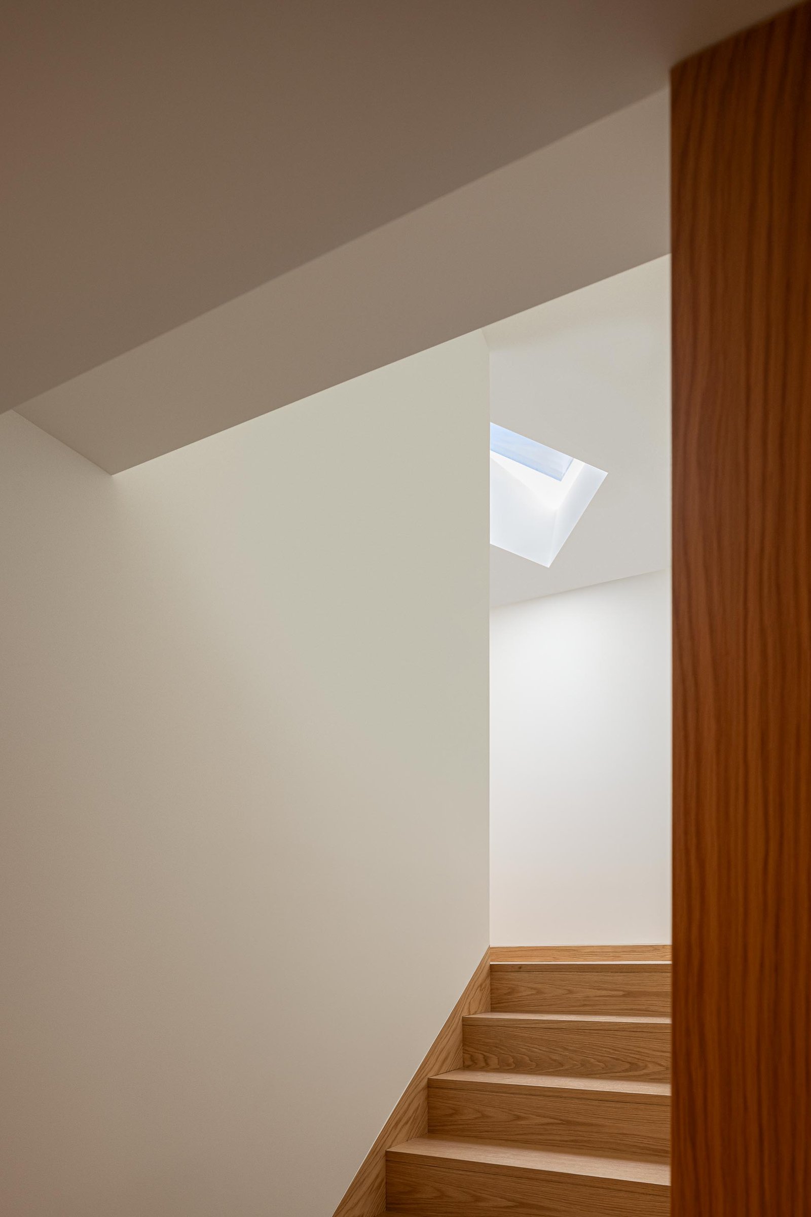 Hintze Ribeiro Residential Building